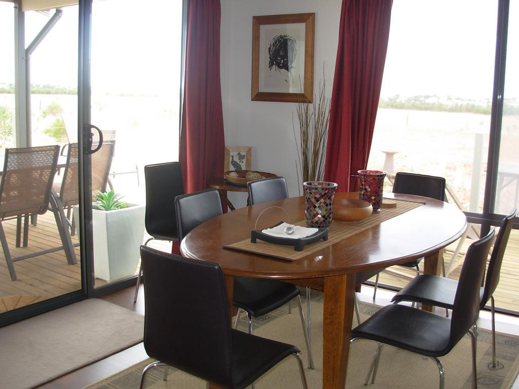 Linger Longer Cottages Port Elliot Zimmer foto